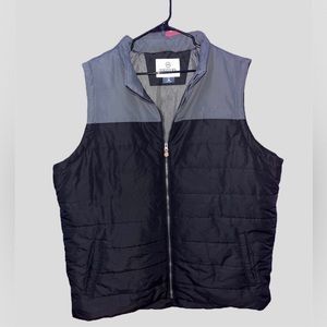 Magellan Outdoor Sleeveless Vest